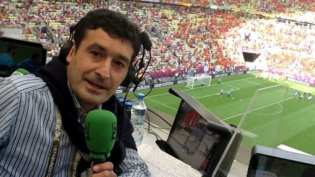 Alfredo Martínez en el estadio de Gdanks Alfredo Martínez en el estadio de Gdanks