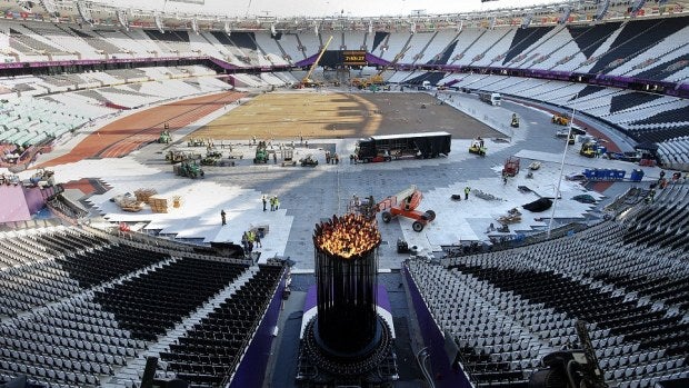 Nueva ubicación del pebetero en el estadio Nueva ubicación del pebetero en el estadio