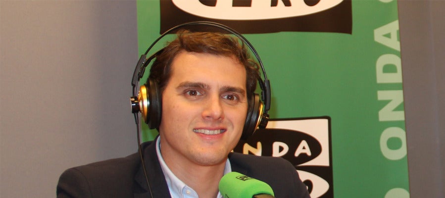 Albert Rivera en Onda Cero, contesta preguntas relacionadas con su programa electoral y el deporte Albert Rivera en Onda Cero, contesta preguntas relacionadas con su programa electoral y el deporte