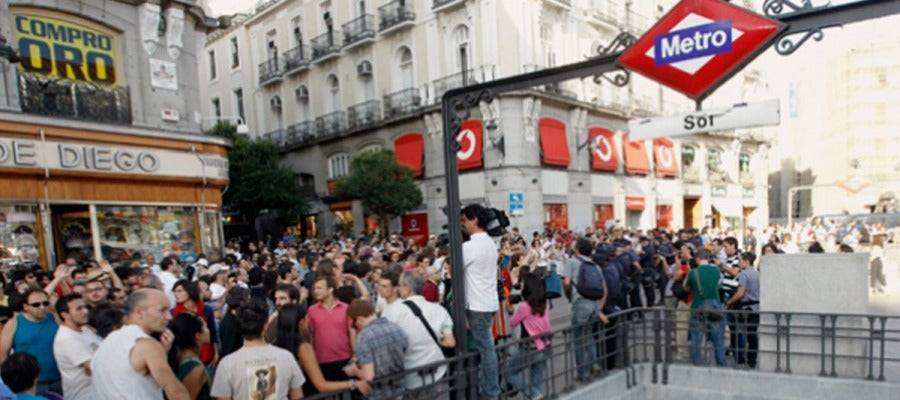 Parada de metro Sol en Madrid Parada de metro Sol en Madrid