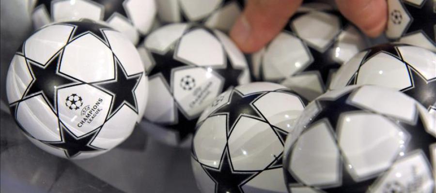 Bolas del sorteo de la Champions League Bolas del sorteo de la Champions League