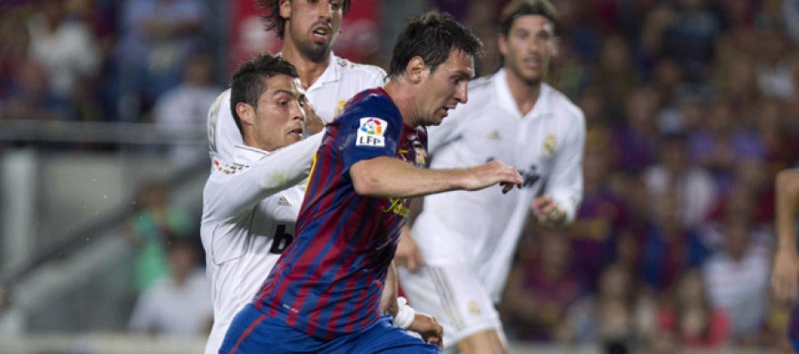 Messi y Cristiano, en el campo Messi y Cristiano, en el campo