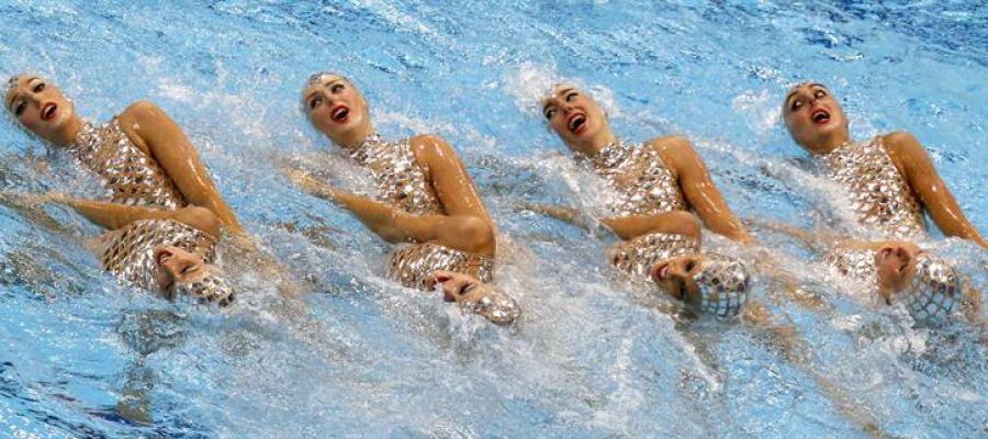 Las chicas españolas, como peces en el océano Las chicas españolas, como peces en el océano