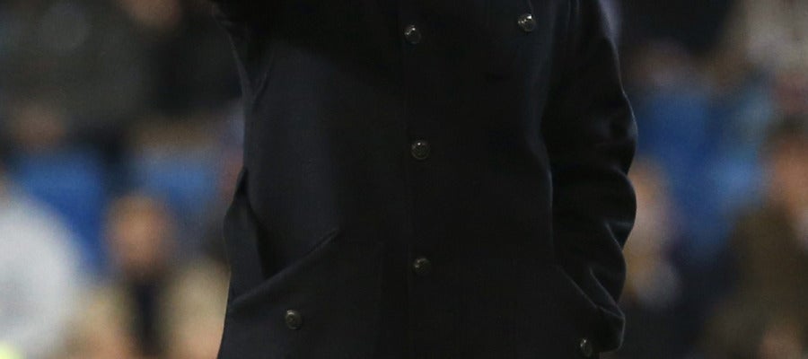 José Mourinho, en la banda del Bernabéu José Mourinho, en la banda del Bernabéu