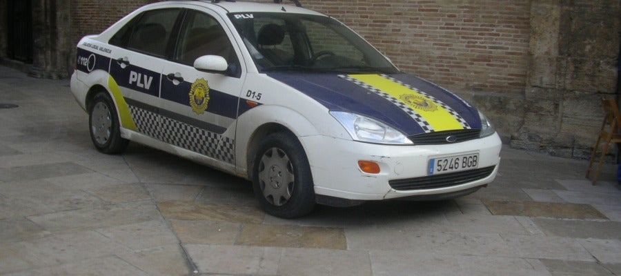 Coche de la Policía Local de Valencia Coche de la Policía Local de Valencia