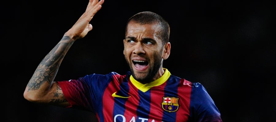 Dani Alves en un choque con el Barça Dani Alves en un choque con el Barça