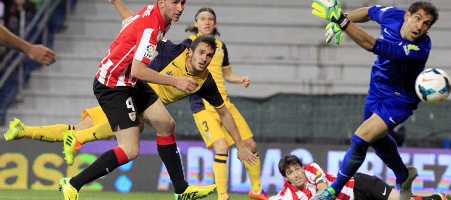 Koke remata para hacer el 1-2 Koke remata para hacer el 1-2
