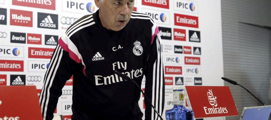 Carlo Ancelotti, en rueda de prensa Carlo Ancelotti, en rueda de prensa