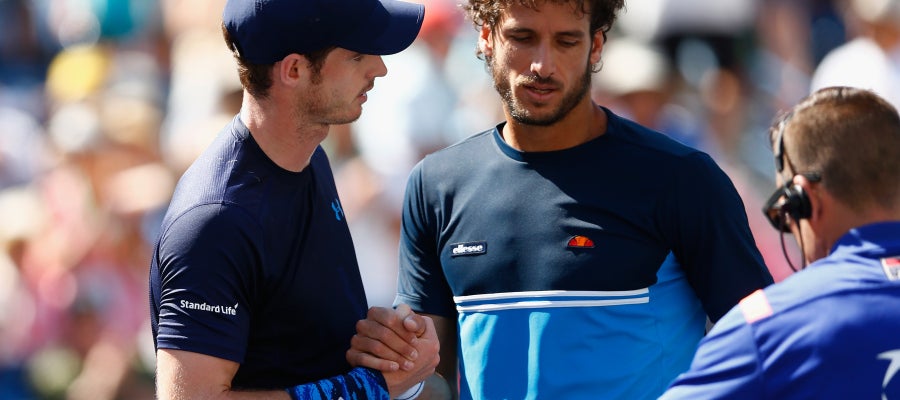 Andy Murray y Feliciano López se saludan tras el partido en Indian Wells Andy Murray y Feliciano López se saludan tras el partido en Indian Wells