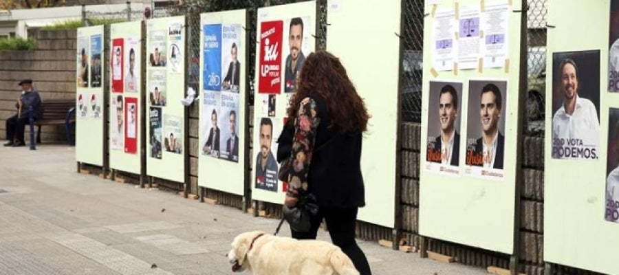 Carteles electorales por las calles de Bizkaia Carteles electorales por las calles de Bizkaia
