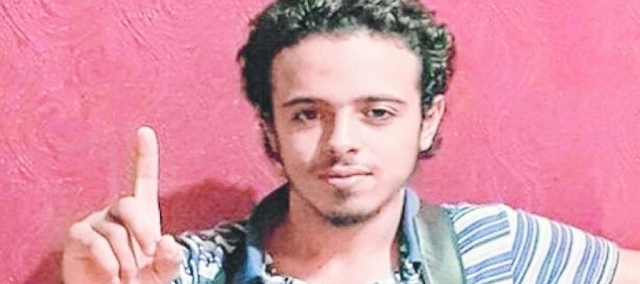 Bilal Hadfi, uno de los terroristas que se inmoló en París Bilal Hadfi, uno de los terroristas que se inmoló en París