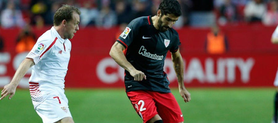 Raúl García, ante el Sevilla Raúl García, ante el Sevilla