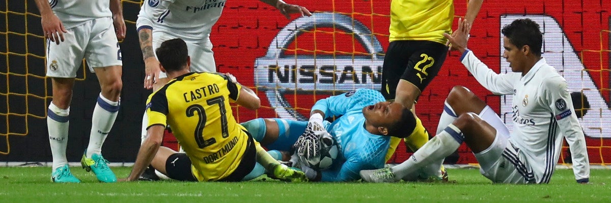 El partido entre el Borussia Dortmund y el Real Madrid en los minutos finales El partido entre el Borussia Dortmund y el Real Madrid en los minutos finales