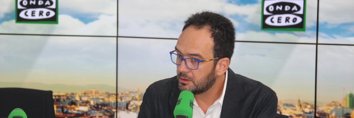 Antonio Hernando: "Tras el 26J tuve dudas acerca de abstenernos a un Gobierno de Rajoy" Antonio Hernando: "Tras el 26J tuve dudas acerca de abstenernos a un Gobierno de Rajoy"