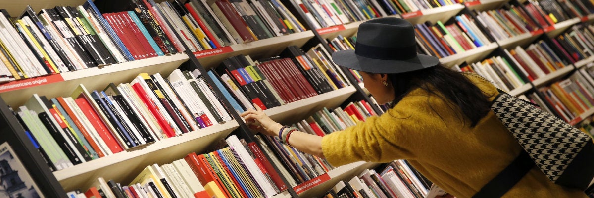 La Cultureta 4x07: "El auge de la literatura sobre ETA o cómo los historiadores le llevaban ventaja a los escritores" La Cultureta 4x07: "El auge de la literatura sobre ETA o cómo los historiadores le llevaban ventaja a los escritores"