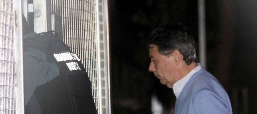 Ignacio González llega a la Comandancia de la Guardia Civil de Tres Cantos Ignacio González llega a la Comandancia de la Guardia Civil de Tres Cantos