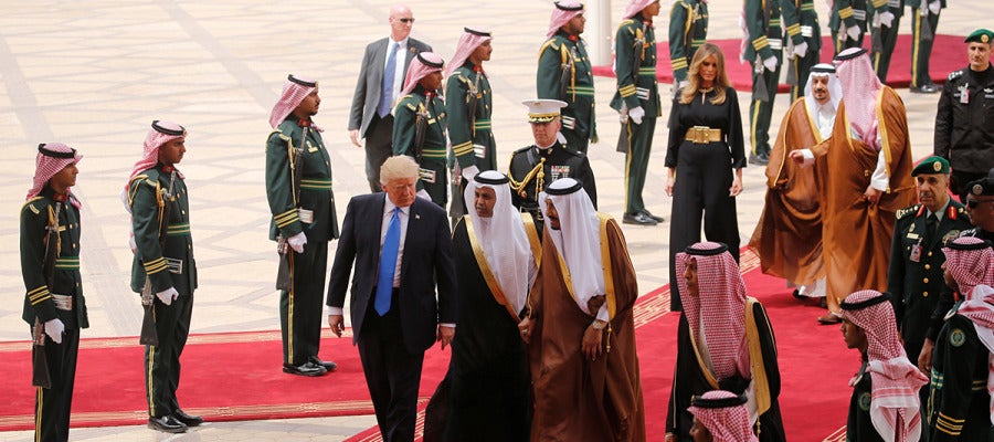 Llegada de Donald Trump a Arabia Saudí Llegada de Donald Trump a Arabia Saudí