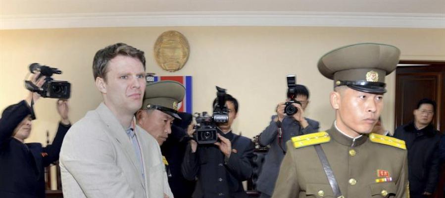 Otto Frederick Warmbier durante su juicio en Corea del Norte Otto Frederick Warmbier durante su juicio en Corea del Norte