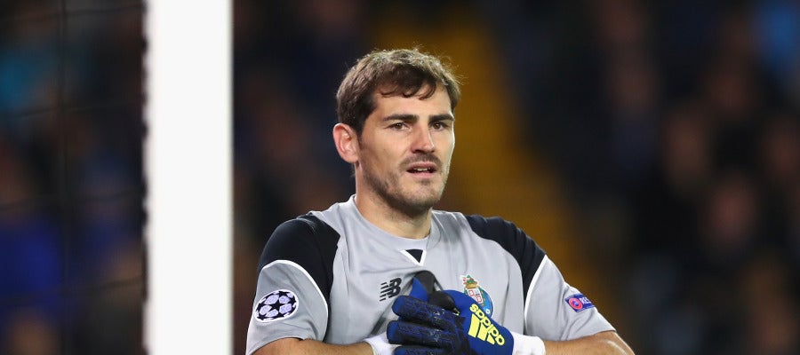 Iker Casillas durante un partido con el Oporto FC Iker Casillas durante un partido con el Oporto FC