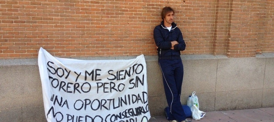 Javier Velázquez, el novillero que ha iniciado una huelga de hambre en Las Ventas Javier Velázquez, el novillero que ha iniciado una huelga de hambre en Las Ventas
