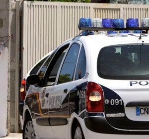 Un coche de la Policía Nacional en una imagen de archivo Un coche de la Policía Nacional en una imagen de archivo