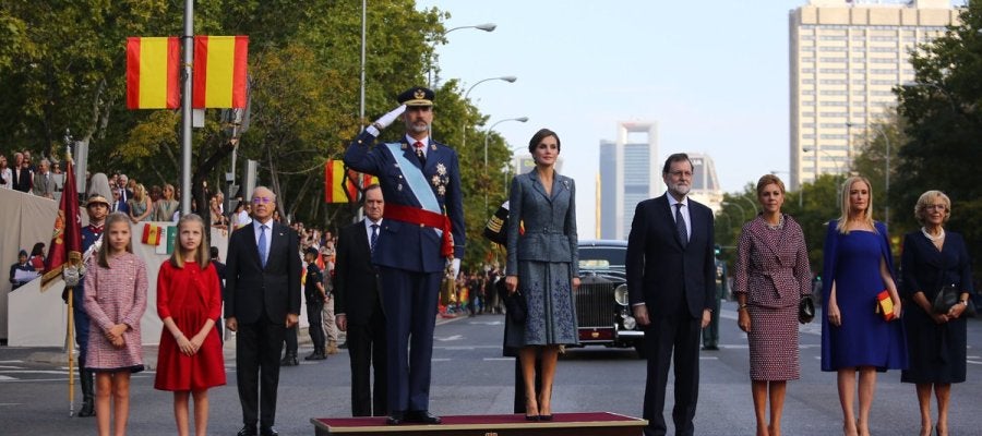 Los Reyes en el Desfile de la Fiesta Nacional Los Reyes en el Desfile de la Fiesta Nacional