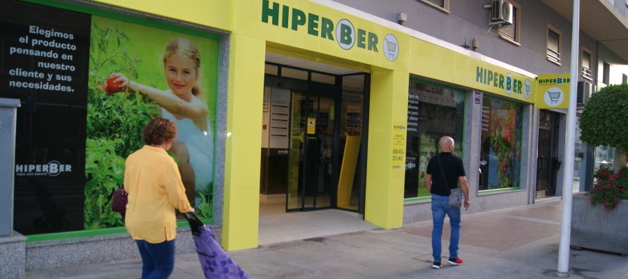 Supermercado Hiperber de la calle Poeta Miguel Hernández de Elche Supermercado Hiperber de la calle Poeta Miguel Hernández de Elche