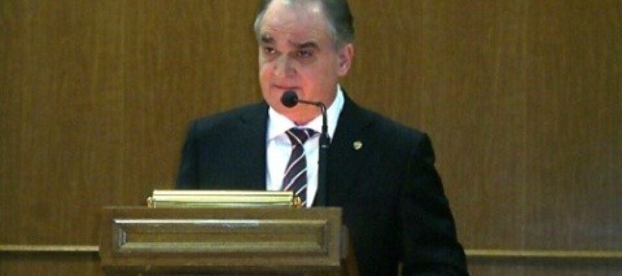 Antonio Mingorance ingresa en la Real Academia Iberoamericana de Farmacia Antonio Mingorance ingresa en la Real Academia Iberoamericana de Farmacia
