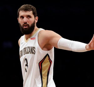Nikola Mirotic, en un partido con los New Orleans Pelicans Nikola Mirotic, en un partido con los New Orleans Pelicans