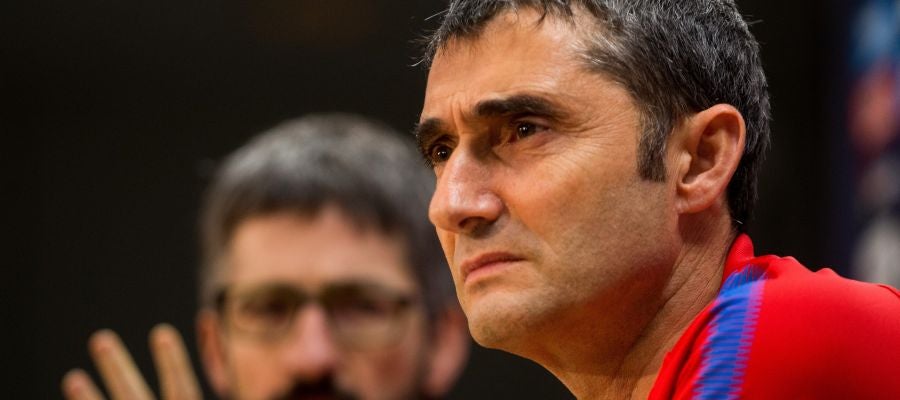 Valverde en rueda de prensa Valverde en rueda de prensa