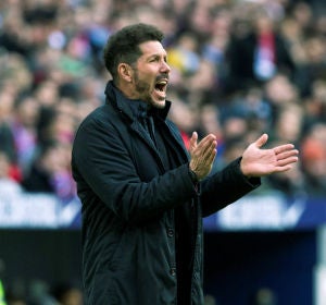 Simeone, durante un partido Simeone, durante un partido