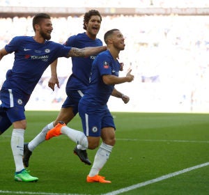 Hazard celebra su gol de penalti contra el United Hazard celebra su gol de penalti contra el United