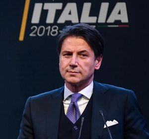El jurista Giuseppe Conte es el indicado para ser primer ministro de Italia El jurista Giuseppe Conte es el indicado para ser primer ministro de Italia