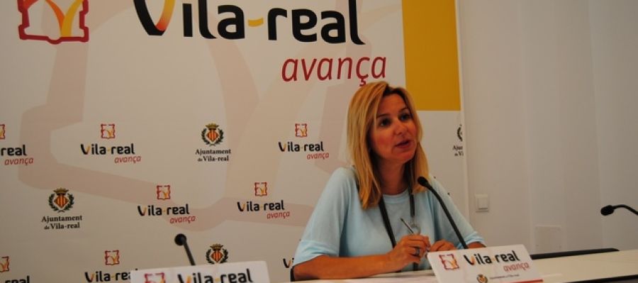 La regidora de Sanitat Silvia Gómez ha demanat la col-larboració Ciutadana per evitar la proliferació del mosquit tigre amb mesures per aplicar en casa. La regidora de Sanitat Silvia Gómez ha demanat la col-larboració Ciutadana per evitar la proliferació del mosquit tigre amb mesures per aplicar en casa.