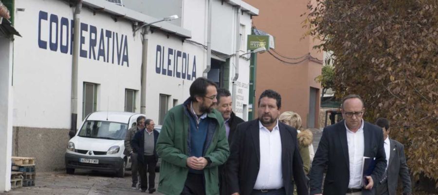La Diputación fomentará el consumo de aceite autóctono con Castelló Ruta de Sabor y la XVIII Feria del Aceite de Oliva de Viver. La Diputación fomentará el consumo de aceite autóctono con Castelló Ruta de Sabor y la XVIII Feria del Aceite de Oliva de Viver.