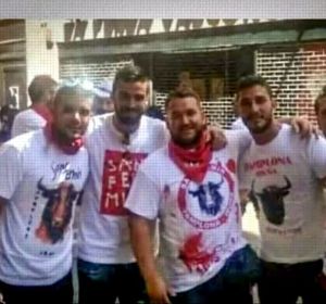 Antena 3 Noticias Fin de Semana (23-06-18) Los cinco integrantes de 'La Manada' ya se encuentran en Sevilla tras su puesta en libertad Antena 3 Noticias Fin de Semana (23-06-18) Los cinco integrantes de 'La Manada' ya se encuentran en Sevilla tras su puesta en libertad