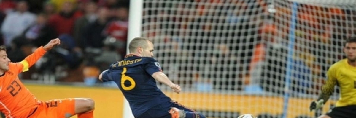 La mafia del fútbol y el gol de Iniesta La mafia del fútbol y el gol de Iniesta