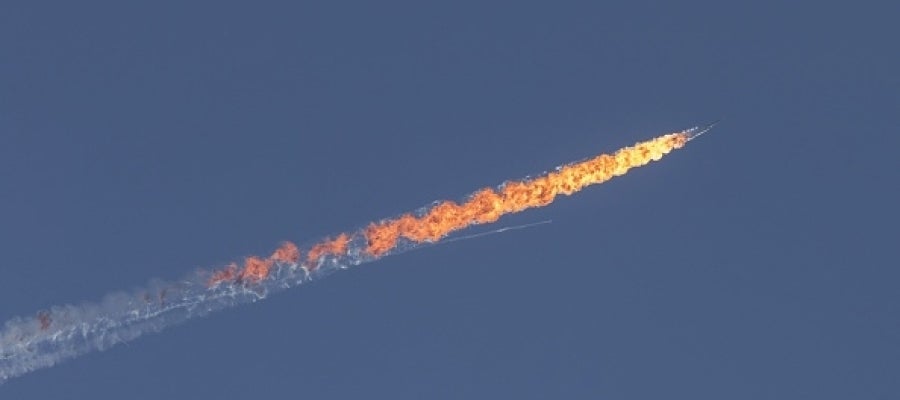Imagen del avión ruso derribado por Turquía Imagen del avión ruso derribado por Turquía