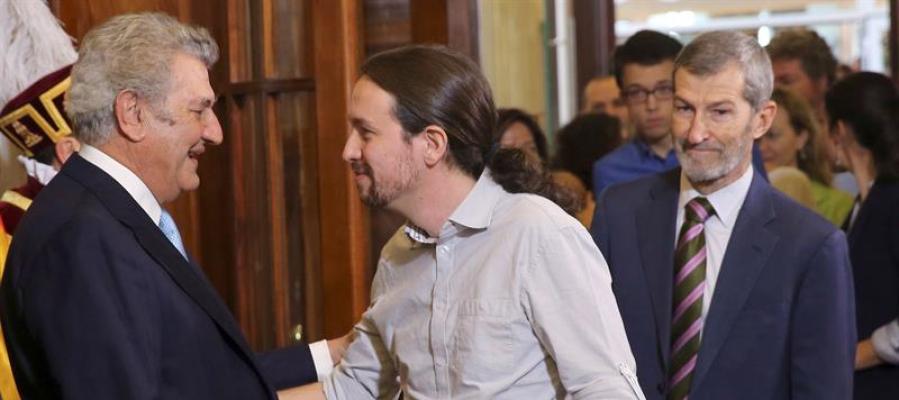 Pablo Iglesias en el Congreso de los Diputados Pablo Iglesias en el Congreso de los Diputados