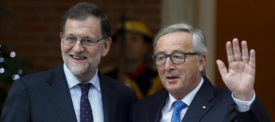 Mariano Rajoy con Jean Claude Juncker, en el Palacio de La Moncloa. Mariano Rajoy con Jean Claude Juncker, en el Palacio de La Moncloa.