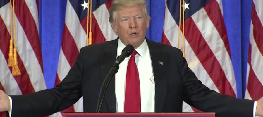 Frame 1.75291 de: Trump reconoce que Rusia estuvo detrás de los ciberataques realizados en el proceso electoral Frame 1.75291 de: Trump reconoce que Rusia estuvo detrás de los ciberataques realizados en el proceso electoral
