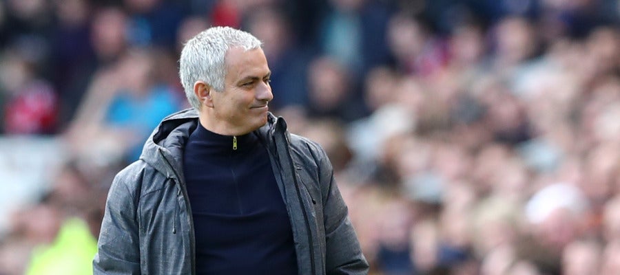 José Mourinho, durante un partido José Mourinho, durante un partido