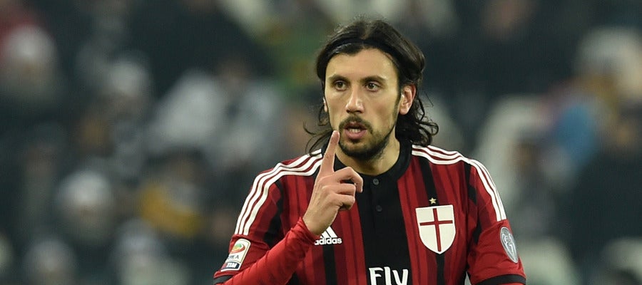 Cristian Zaccardo, durante un partido con el Milan Cristian Zaccardo, durante un partido con el Milan