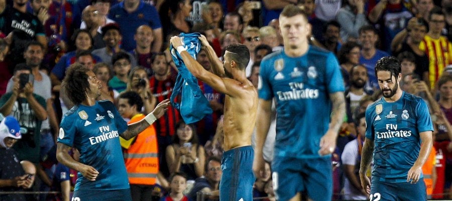Cristiano celebrando su gol Cristiano celebrando su gol