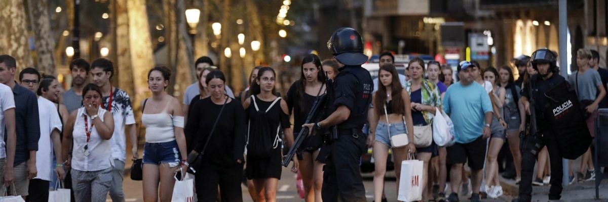 La ciudad de Barcelona se inunda de solidaridad La ciudad de Barcelona se inunda de solidaridad