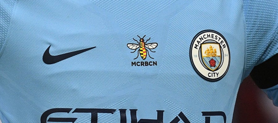 La camiseta del City para homenajear a las víctimas de los atentados en Cataluña La camiseta del City para homenajear a las víctimas de los atentados en Cataluña