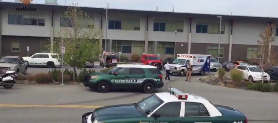 Varios heridos en un tiroteo en una escuela en Washington Varios heridos en un tiroteo en una escuela en Washington