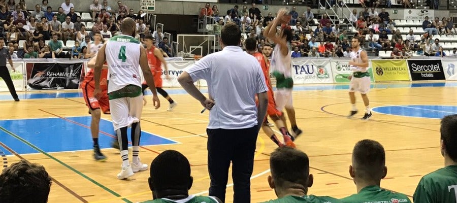 El TAU plantó cara al Valencia Basquet El TAU plantó cara al Valencia Basquet