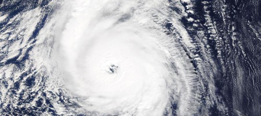 Instantánea de la NASA del huracán Ophelia Instantánea de la NASA del huracán Ophelia