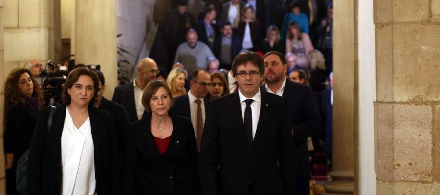 Ada Colau, Carme Forcadell, Carles Puigemont y Oriol Junqueras Ada Colau, Carme Forcadell, Carles Puigemont y Oriol Junqueras